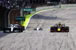 Verstappen kon Hamilton inhalen dankzij lege batterij Mercedes