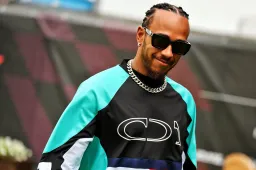 Outcry in F1 after anonymous email: 'Hamilton is being sabotaged'