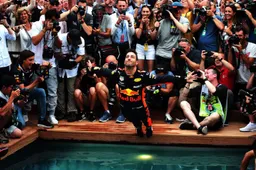 Tim Coronel over Ricciardo: 'Ik denk dat Max er blij mee is'