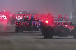 Video boordradio: Vettel bood zijn excuses aan in Singapore