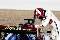 Classic Kimi: Stoeltje kapot? "Dat repareer ik zelf wel!"