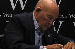 Stirling Moss stabiel na opname ziekenhuis