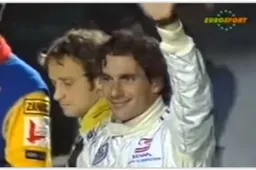 Senna en F1-coureurs van toen vechten het uit op de kartbaan!