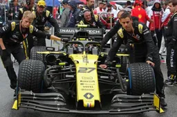BREAKING: Renault F1 truck crashes en route to Hungary