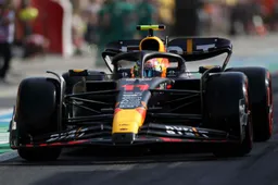 Verstappen pakt pole position in spannende kwalificatie, De Vries op P19