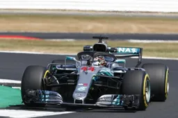 Hamilton: ''Na de tik van Raikkonen voelde ik mij echt verschrikkelijk''