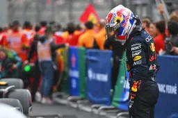 La FIA inflige une nouvelle pénalité à Verstappen : Voici pourquoi
