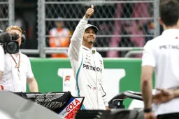 Hamilton na vijfde wereldtitel: 'Het was een verschrikkelijke race'