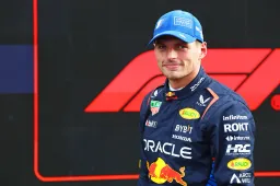 Verstappen no puede jugar a videojuegos por culpa de Penélope: '¡No, no, no!'