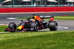 Verstappen heer en meester tijdens eerste vrije training op Silverstone