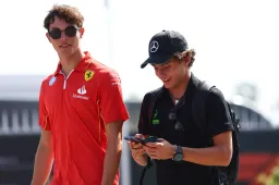 Hat Domenicali eine Andeutung gemacht, dass Antonelli zu Mercedes geht?