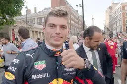 Video: Verstappen en Ricciardo maken Londen onveilig!