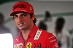 Sainz on Hamilton: 'He was really struggling'