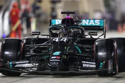 Hamilton pakt pole in Bahrein, Bottas pakt tweede plek af van Verstappen in Q3