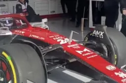 Alfa Romeo C42 with new livery for the first time on the track in Barcelona