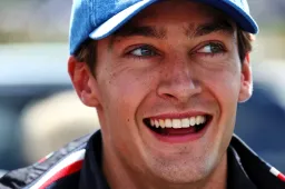 George Russell doesn't think he 'could rock' teammate Hamilton's outfits