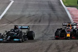 "Waren een paar kleine momenten waarop hij wankelde onder de druk van Verstappen"