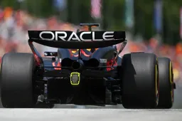 Verstappen valt weer stil met een motorprobleem in Oostenrijk