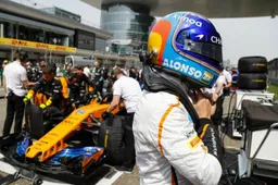 Zak Brown admits Alonso is frustrated and is considering his future
