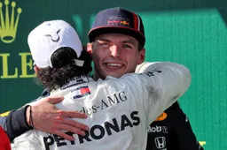 De Nederlandse krantenkoppen na de onverzilverde pole van Verstappen in Hongarije