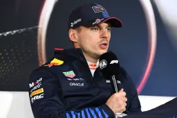 Mercedes desperate to sign Verstappen: '£128m-a-year offer'