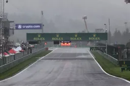 Terug in de tijd: chaos en veel brokstukken in Belgische GP van ‘98