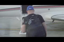 Video: Bottas maakt eerste vlucht met een privéjet van NetJets