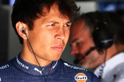 For this reason, Albon was given a stop-and-go penalty by the FIA