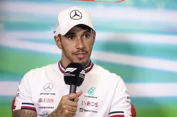 Hamilton reçoit la citoyenneté brésilienne honoraire lors d'une cérémonie spéciale