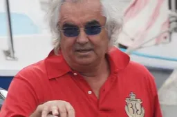 Briatore: "Red Bull kan haar coureurs niet in bedwang houden"