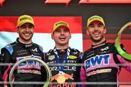 Verstappen was verbluft door snelheid Ocon: 'Je was vier seconden sneller!'