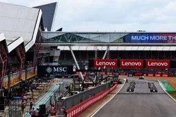 Silverstone crea un "ambiente de festival de verano" para el Gran Premio de Gran Bretaña