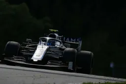 Opnieuw een Mercedes-motor die de geest geeft, rode vlag in Oostenrijk