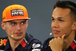 Albon vergelijkt: "Er is niets specifieks waar Verstappen beter in is"