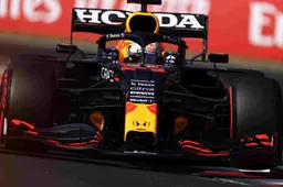 Internet responds: 'Albon firing up RB15 to recreate outlap Lewis'