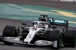 Wolff: Hamilton "needs to be admired" for pushing through illness