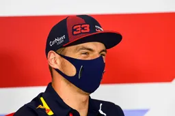 Verstappen heeft de hoop al opgegeven: ''Geen wereldtitel dit seizoen''