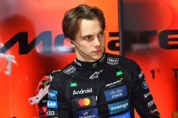 Piastri admits "it has been challenging" for McLaren in China