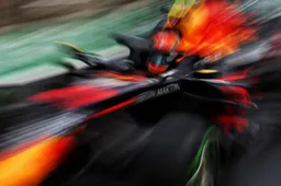 Red Bull is de nieuwe auto aan het teasen met bijzondere gast in de fabriek