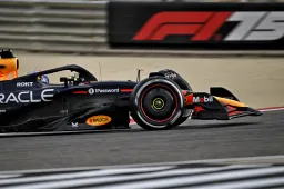 Fim dos testes de inverno: Russell lidera com Verstappen e uma Williams rápida