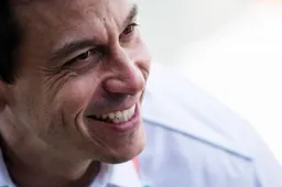 Speciale livery van Mercedes: "Tweehonderdste start in de Formule 1"