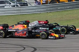 'Hamilton is calm because he knows Mercedes did nothing wrong'