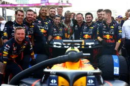 Los equipos de Fórmula 1 celebran la Navidad en las redes sociales