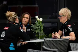 Liberty Media warned: "Chances are Williams and Racing Point go bankrupt"