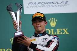 Nyck de Vries wins F2 title!