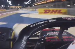 Verstappen raakt reclamebord DHL tijdens Grand Prix