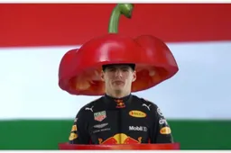 Max Verstappen geeft je letterlijk een 'mini-rondleiding' op de Hungaroring!