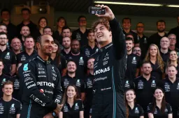 Enquete: A Mercedes é merecedora do vice-campeonato?