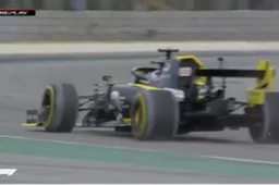 Ricciardo verliest DRS klep en vliegt bijna de muur tijdens F1 wintertests!