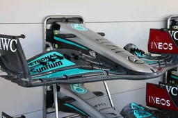 Mercedes not happy with FIA, wing was initially approved